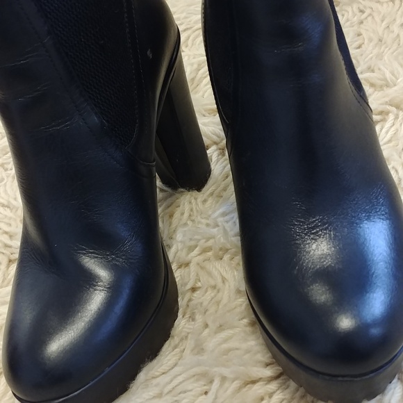 Steve madden booties - Picture 4 of 5